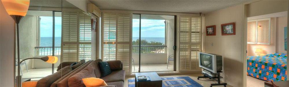President Holiday Apartments - Absolute Beachfront Gold Coast Exterior photo