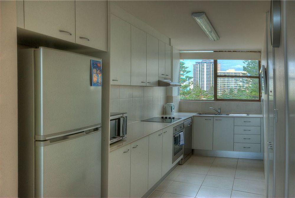 President Holiday Apartments - Absolute Beachfront Gold Coast Exterior photo